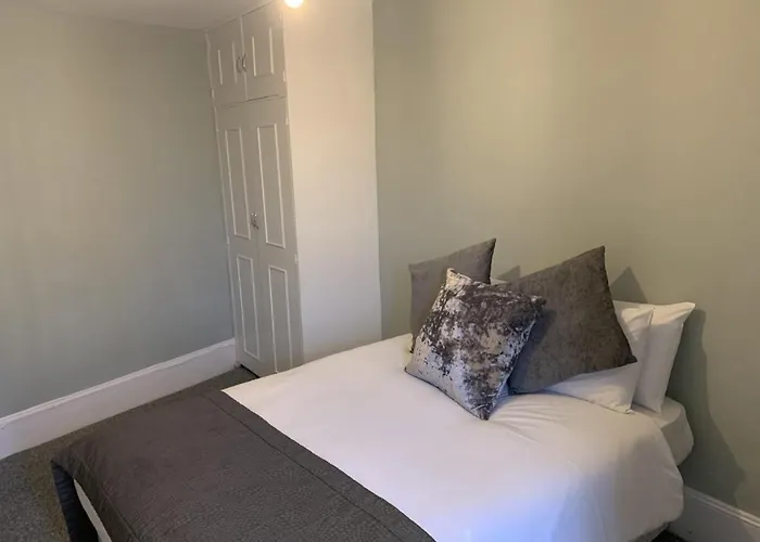 Chelsea Apartments